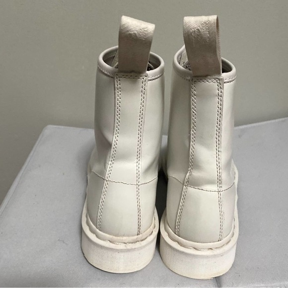 Dr. Martens White Ankle Boots Timeless Style - Picture 5 of 10